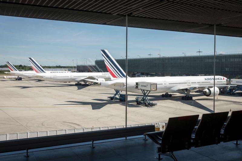 Airport Paris